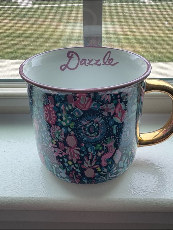 Lilly Pulitzer Other - Lilly Pulitzer “Dazzle” 12oz Ceramic Mug, Floral Pattern Gold Handle, Multicolor